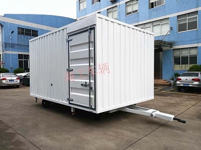 1672714910630235.jpg 3噸無動(dòng)力叉車牽引箱式全掛平板拖車I.jpg