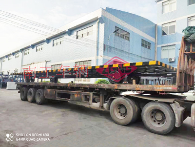 1675301575819341.jpg 15噸13米加長骨架型平板拖車3I.jpg