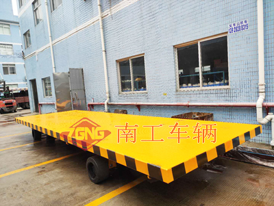 20噸重型全掛平板拖車(chē)I.jpg