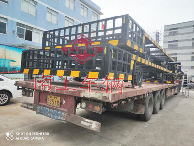 1675991688871952.jpg 8噸平板拖車4I.jpg