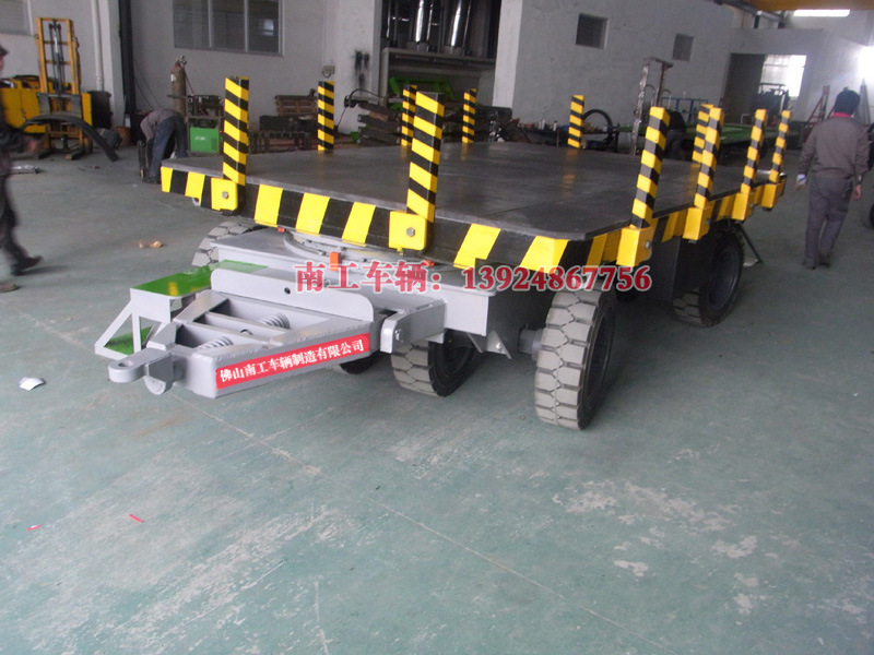 1676268033522210.jpg 30噸重型模具車3.jpg