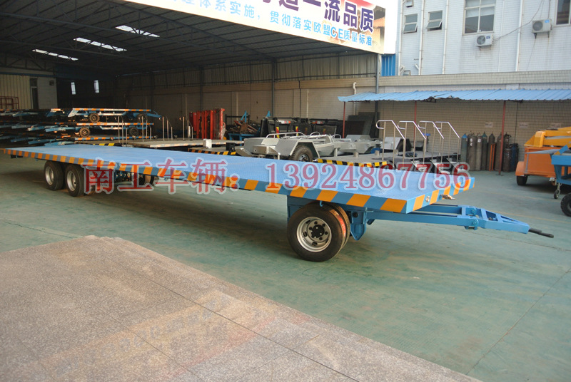 1676354220383147.jpg 13米帶汽剎重型平板車 加長(zhǎng)型全掛車3.jpg