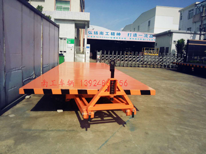 1676683455365495.jpg 10噸平板拖車 8個(gè)實(shí)心胎全掛車1I.jpg