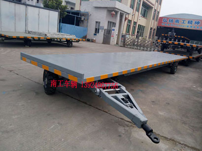 1677221355867702.jpg 6噸8米平板拖車4 I .jpg