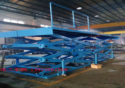 1677223927100781.jpg 4噸雙排剪固定式升降平臺1I .jpg