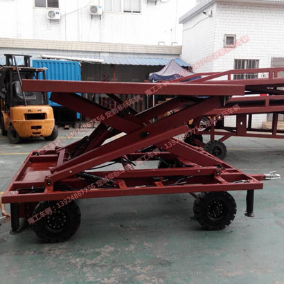 1677725990168375.jpg 2噸移動式升降平臺1I.jpg