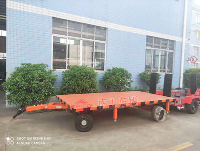 1684394045580742.jpg 3.5噸帶剎車減震帶尾燈螺紋支腿平板拖車1I.jpg