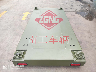 1685524419478704.jpg 2.5噸遙控電動(dòng)拖車(chē)I.jpg