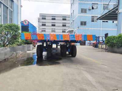 1686812665516196.jpg 30噸12米長(zhǎng)重型全掛平板拖車4I.jpg