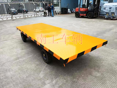 1693470344862729.jpg 3噸牽引平板拖車(chē)5I.jpg