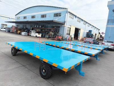 6噸平板拖車(chē)4I.jpg