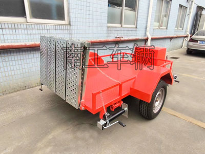 1709262441569879.jpg 0.9噸消防機(jī)器人用ATV拖車(chē) 四爬梯2I.jpg