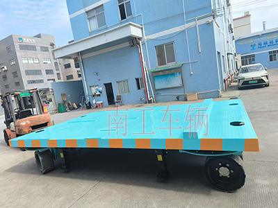 1734999672531563.jpg 18噸重型平板拖車 四個轉盤工具拖車3I.jpg