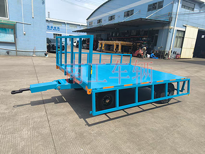 1753061475235748.jpg 5噸下翻式護(hù)欄平板拖車 全掛工具拖車5I.jpg