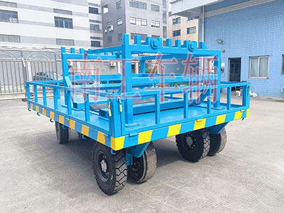 15噸牽引平板拖車護欄型工具拖車3I.jpg