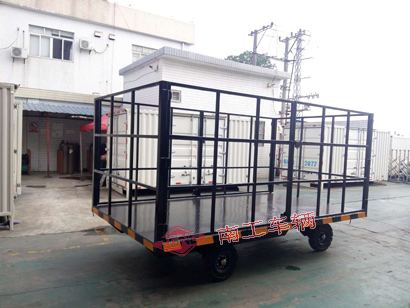 1769248097819354.jpg 3噸高護(hù)欄無(wú)動(dòng)力全掛平板拖車(chē)黑色4I.jpg